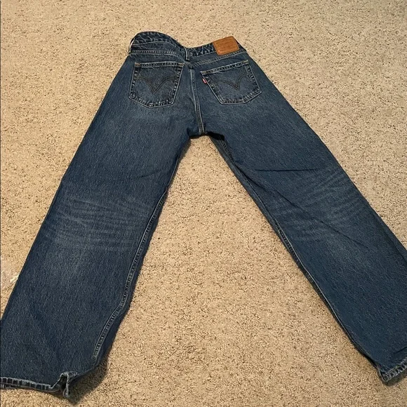 Levi's Premium Dark Denim Jeans - Picture 5 of 7